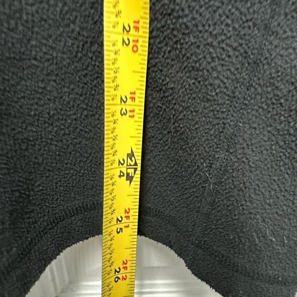 Black North Face fleece 1/4 zip - Picture 3 of 4